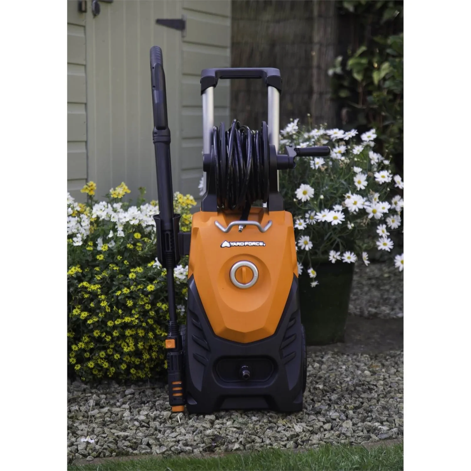 Yard Force 150 Bar 2000W High-Pressure Washer With Accessories 6 Yard Force 150 Bar 2000W High-Pressure Washer With Accessories - Image 4