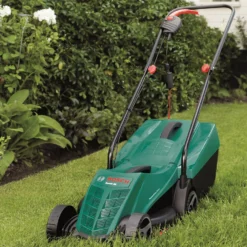 Bosch 1200W Rotak 32-12 Electric Lawn Mower - 32cm 13 Bosch 1200W Rotak 32-12 Electric Lawn Mower - 32cm -Gardening Series Store 12875195 5315028915613479