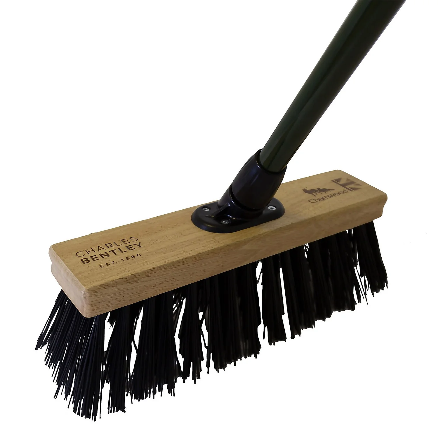 Charles Bentley Charnwood 14 Inch Heavy Duty Garden Broom 6 Charles Bentley Charnwood 14 Inch Heavy Duty Garden Broom - Image 4