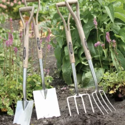 Spear & Jackson Traditional Stainless Steel Border Fork 11 Spear & Jackson Traditional Stainless Steel Border Fork -Gardening Series Store 12904576 1685000630209785