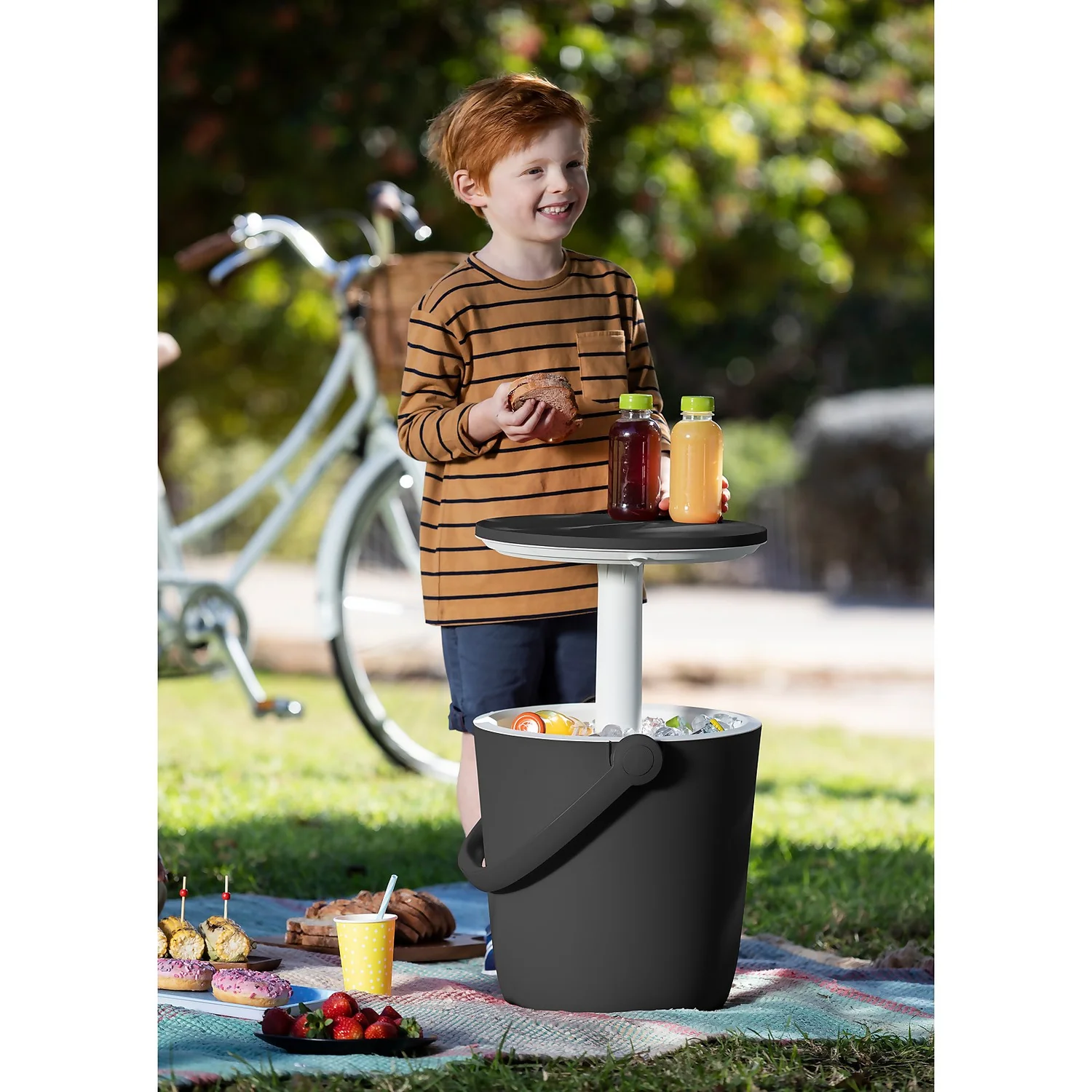 Keter GoBar Outdoor Ice Cooler Table Garden Furniture - Dark Grey / Cream 4 Keter GoBar Outdoor Ice Cooler Table Garden Furniture - Dark Grey / Cream - Image 2