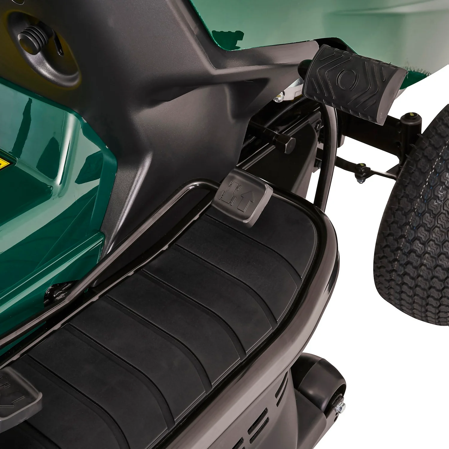 Atco 432cc GT 30H Petrol Lawn Tractor - 84cm 8 Atco 432cc GT 30H Petrol Lawn Tractor - 84cm - Image 6