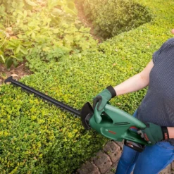 Bosch EasyHedgeCut 18-45 Hedge Trimmer 20 Bosch EasyHedgeCut 18-45 Hedge Trimmer -Gardening Series Store 13496928 2004961768955336